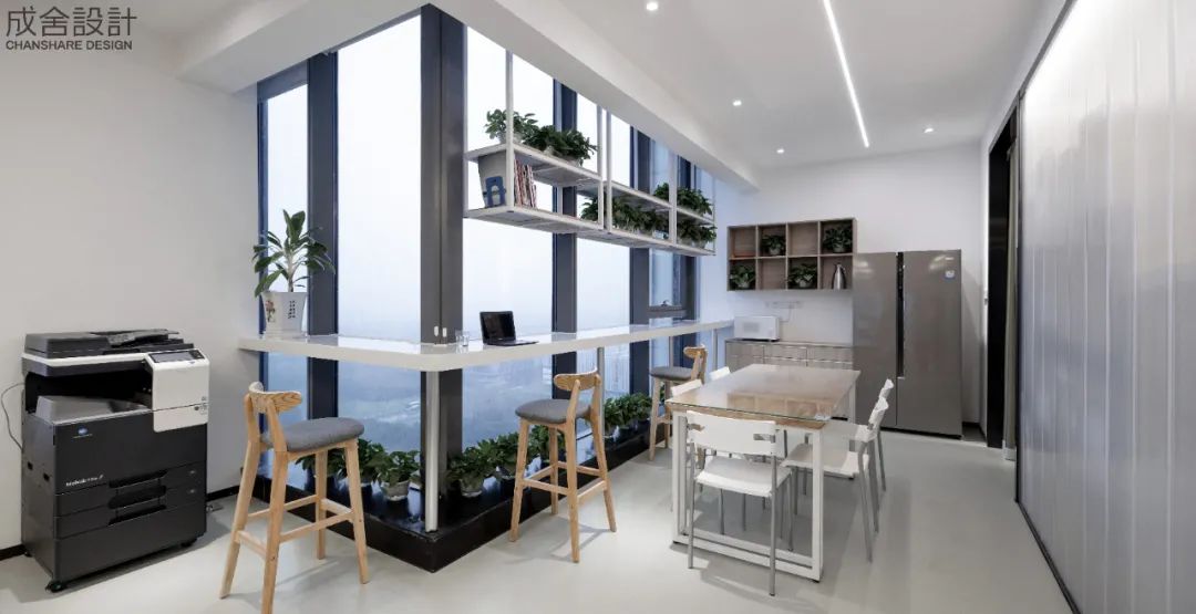 休息區(qū)-常州辦公樓室內(nèi)裝修 休息區(qū)-常州辦公樓室內(nèi)裝修